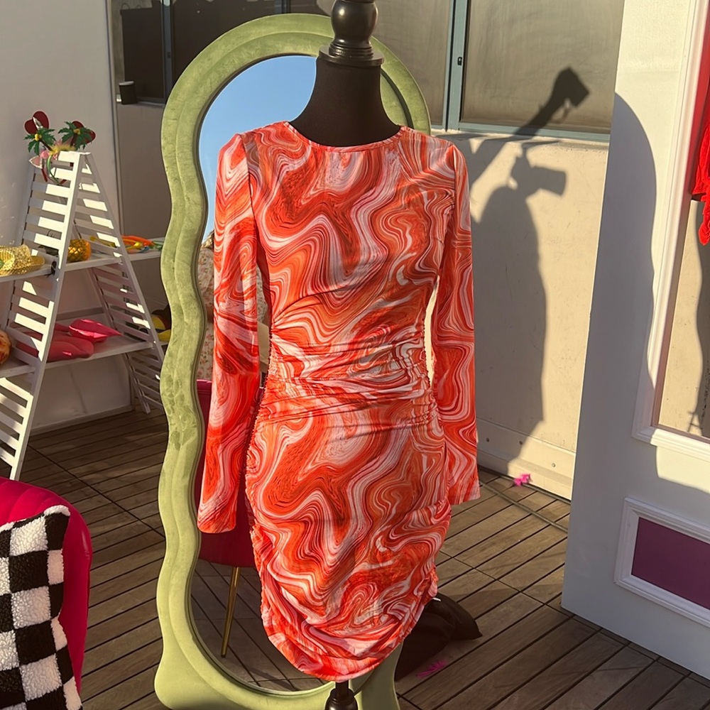 πPOSH PARTY LA LIVE SHEIN RUCHED MIDI DRESS - Picture 1 of 16